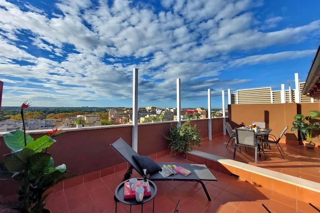 Terrace Mariu Rom